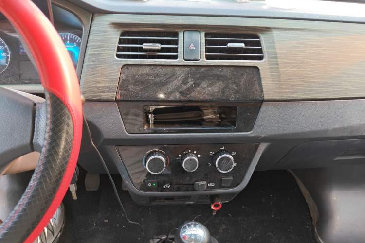 Used Jinbei Hiace  Audio And AC Panel