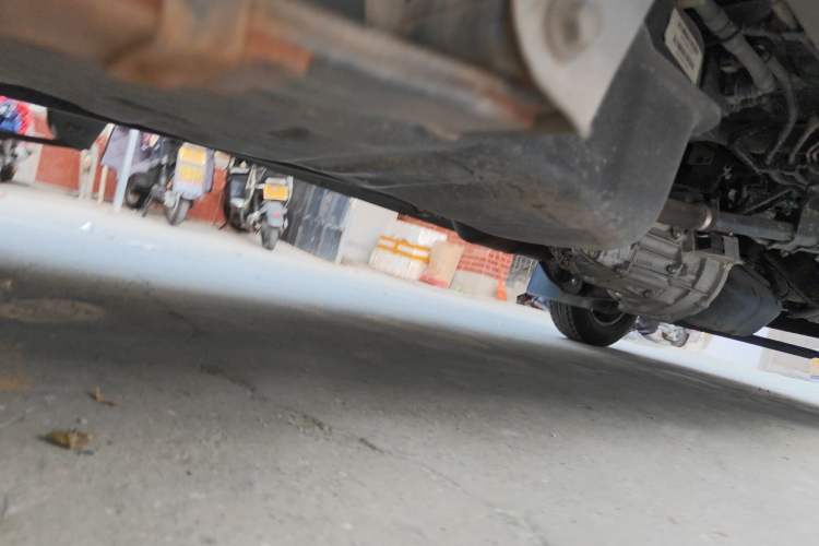 Used Jinbei Hiace  Chassis Rear Right
