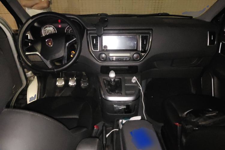 Used Jinbei Hiace King 2021 2.0L Business King Series Enjoyment Version Standard Top 9-Seater 1TZS Center Console