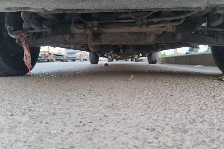 Used Jinbei Hiace King  Chassis Front