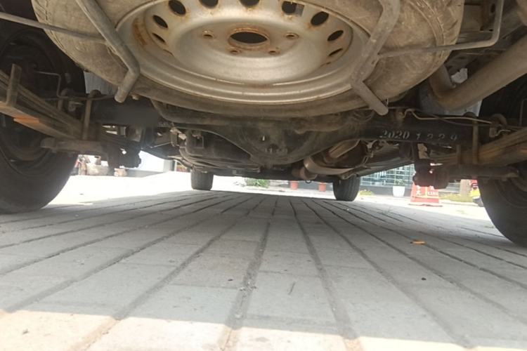 Used Jinbei Hiace King  Chassis Rear