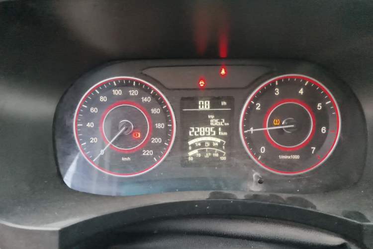 Used Jinbei Hiace King  Instrument Cluster