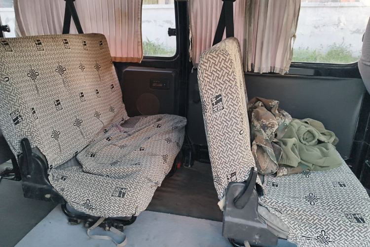 Used Jinbei Hiace King  Left Rear Seat