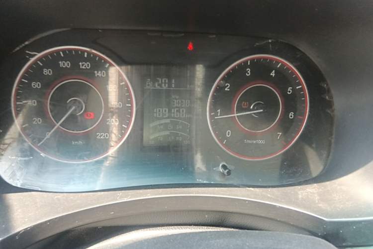 Used Jinbei Hiace King  Odometer Close Up