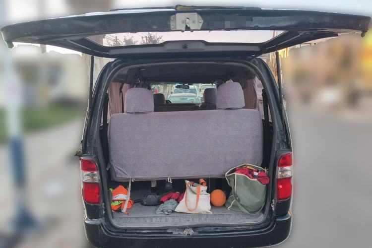 Used Jinbei Hiace King  Trunk