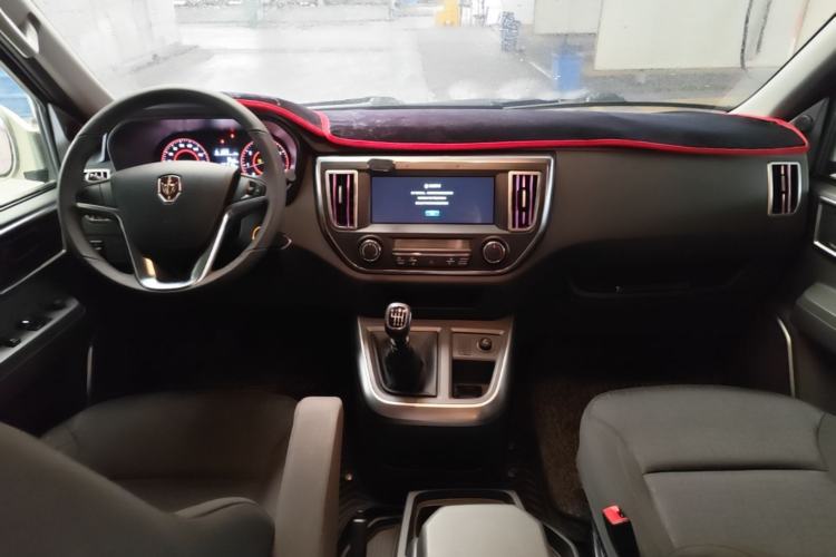 Used Jinbei Hiace King 2021 2.0L Business King Series ZhiXiang High-Roof 7-Seater 1TZS Center Console