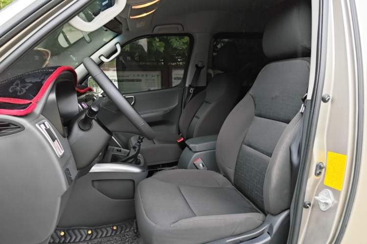 Used Jinbei Hiace King 2021 2.0L Business King Series ZhiXiang High-Roof 7-Seater 1TZS Left Front Seat