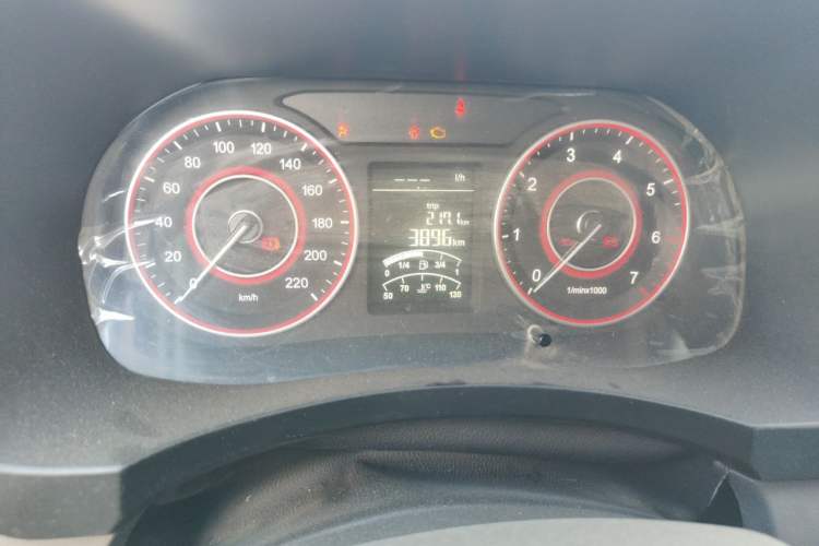Used Jinbei Hiace King 2021 2.0L City Transport King Series Comfortable High-Roof 6-Seater 1TZS Odometer Close Up