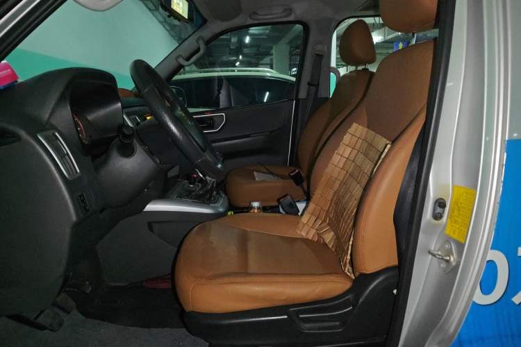 Used Jinbei Hiace King 2021 2.0L Business King Series Comfort Edition Standard Top 9-Seater 1TZS Left Front Seat
