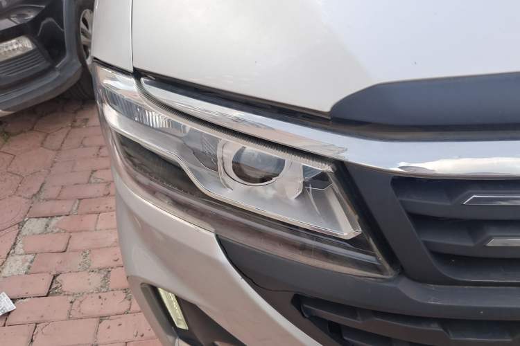 Used Jinbei Hiace King 2021 2.0L Business King Series ZhiXiang High-Roof 7-Seater 1TZS Exterior 6
