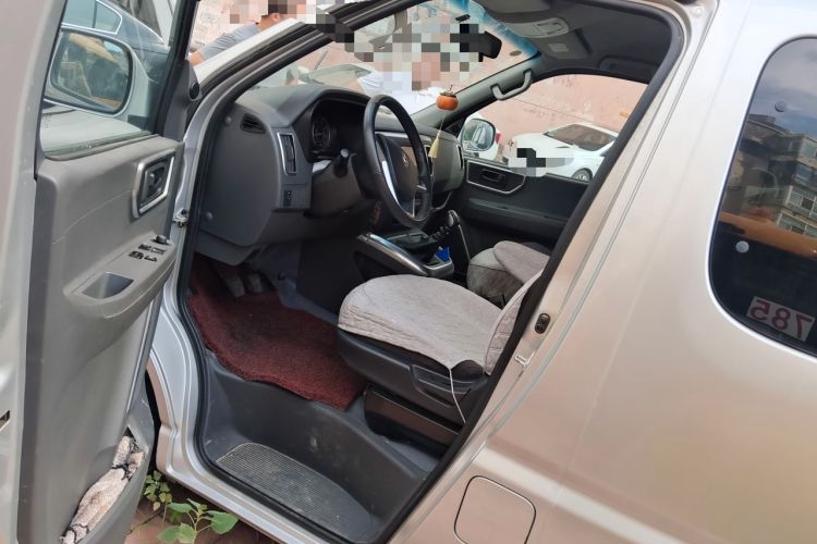 Used Jinbei Hiace King 2021 2.0L Business King Series ZhiXiang High-Roof 7-Seater 1TZS Interior 3