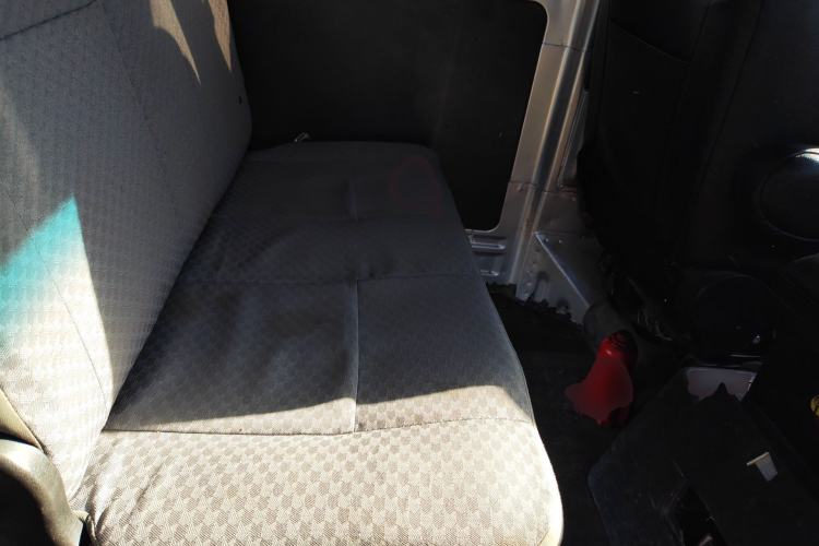 Used Jinbei Hiace King 2021 2.0L City Transport King Series Express Model Standard Top 6-Seater 1TZS Left Rear Seat
