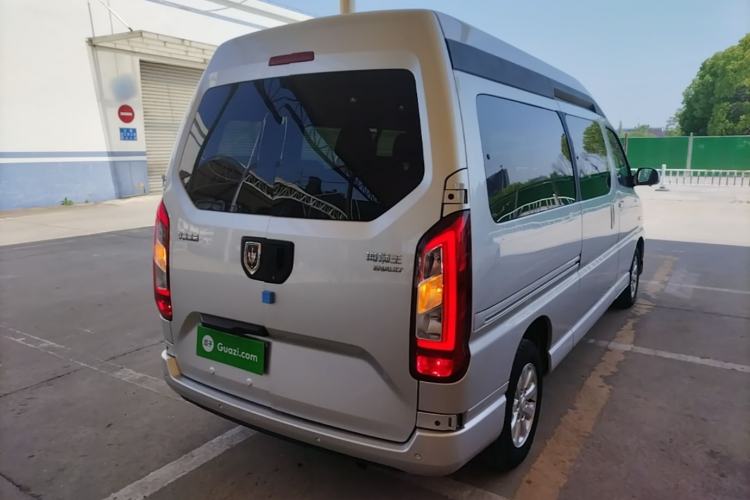 Used Jinbei Hiace King 2021 2.0L Business King Series ZhiXiang High-Roof 9-Seater 1TZS Rear Right 45 Deg