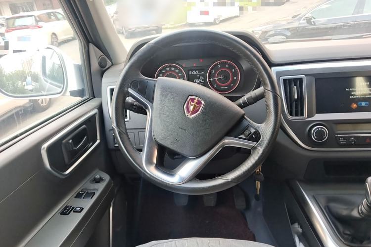 Used Jinbei Hiace King 2021 2.0L Business King Series ZhiXiang High-Roof 7-Seater 1TZS Steering Wheel