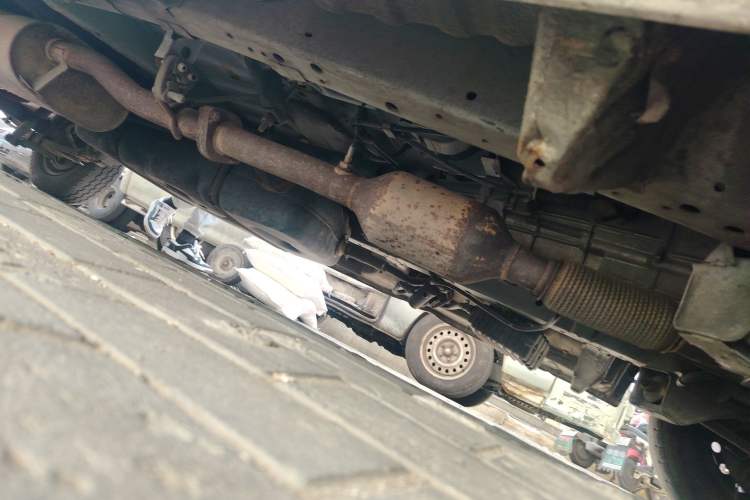 Used Jinbei Hiace King 2021 2.0L City Transport King Series Express Model Standard Top 6-Seater 1TZS Chassis Front Right