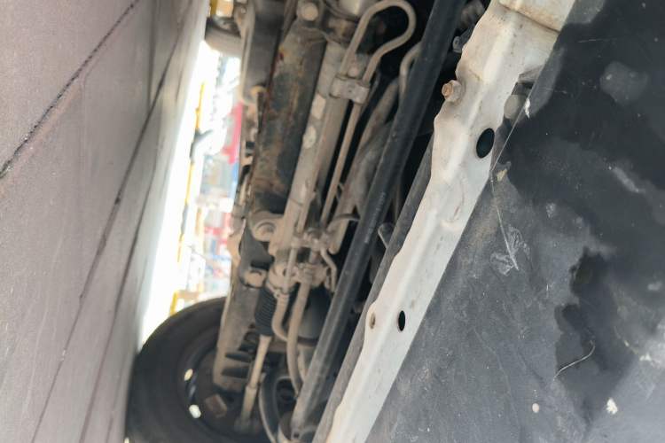 Used Jinbei Hiace King 2021 2.0L City Transport King Series Express Model Standard Top 6-Seater 1TZS Chassis Front