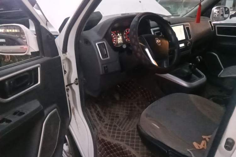 Used Jinbei Hiace King 2021 2.0L City Transport King Series Express Model Standard Top 6-Seater 1TZS Driver Seat