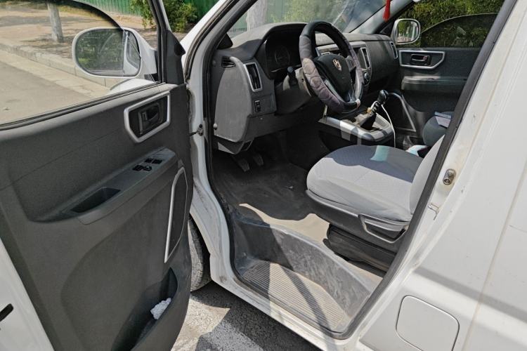 Used Jinbei Hiace King 2021 2.0L City Transport King Series Comfortable High-Roof 6-Seater 1TZS Driver Seat
