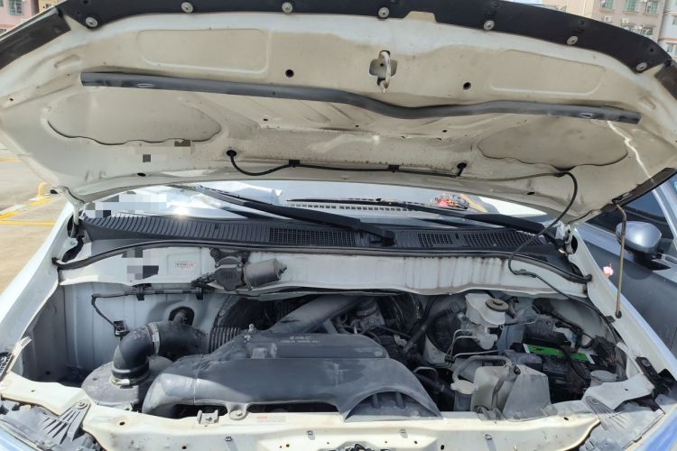 Used Jinbei Hiace King 2021 2.0L City Transport King Series Express Model Standard Top 6-Seater 1TZS Engine Bay