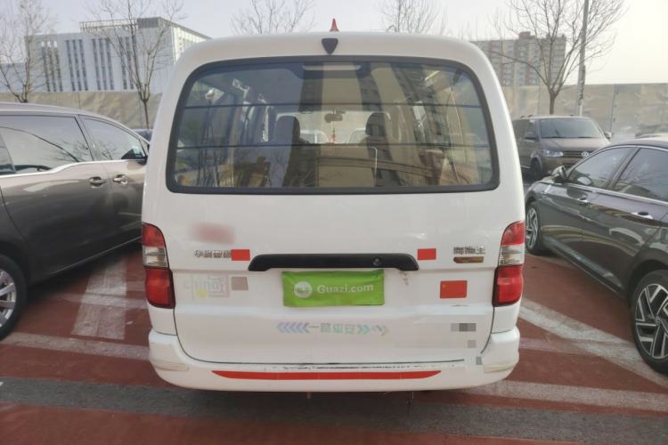 Used Jinbei Hiace King 2021 2.0L City Transport King Series Express Model Standard Top 6-Seater 1TZS Exterior 4
