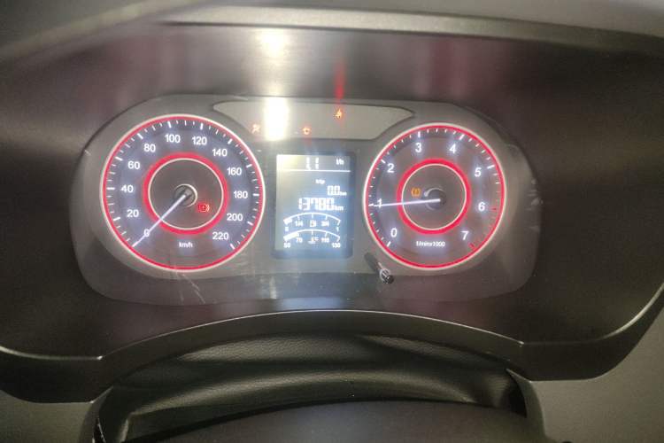 Used Jinbei Hiace King 2021 2.0L City Transport King Series Express Model Standard Top 6-Seater 1TZS Instrument Cluster