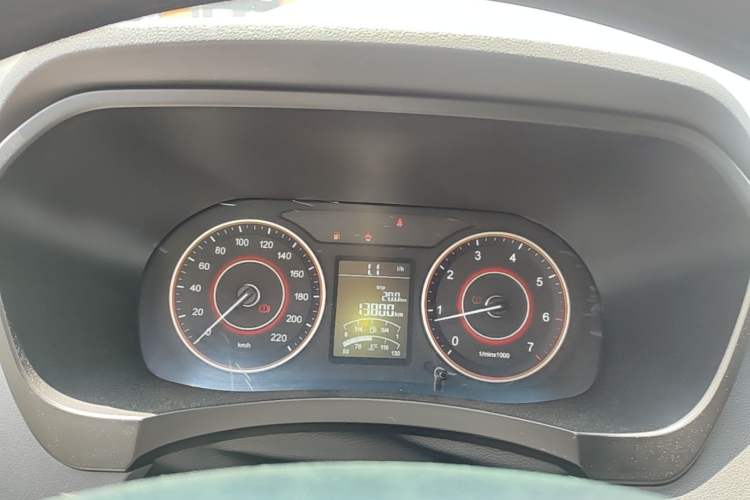 Used Jinbei Hiace King 2021 2.0L City Transport King Series Express Model Standard Top 6-Seater 1TZS Instrument Cluster