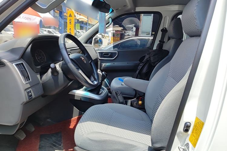 Used Jinbei Hiace King 2021 2.0L City Transport King Series Express Model Standard Top 6-Seater 1TZS Left Front Seat