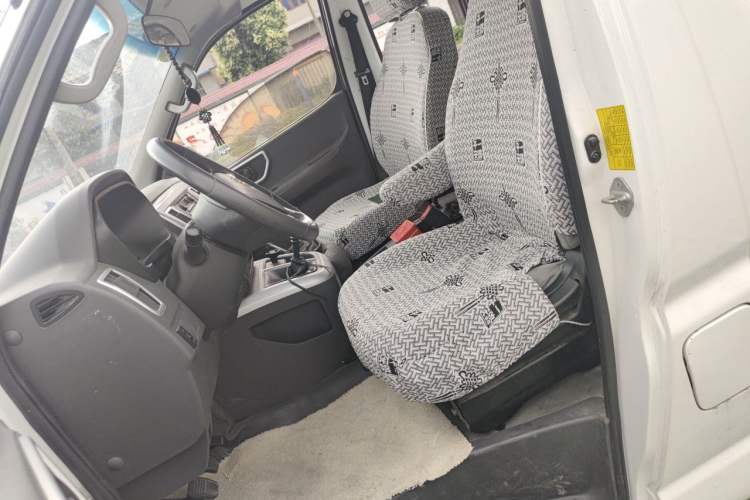Used Jinbei Hiace King 2021 2.0L City Transport King Series Comfortable High-Roof 6-Seater 1TZS Left Front Seat