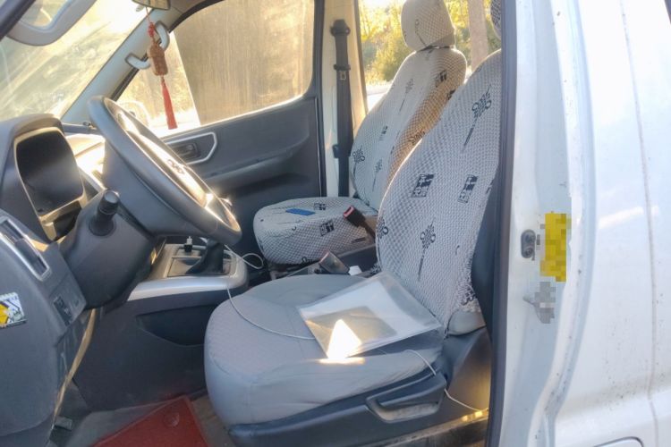 Used Jinbei Hiace King 2021 2.0L City Transport King Series Express Model Standard Top 6-Seater 1TZS Left Front Seat