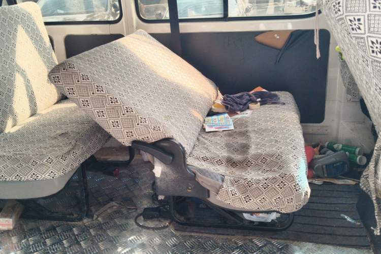 Used Jinbei Hiace King 2021 2.0L City Transport King Series Express Model Standard Top 6-Seater 1TZS Left Rear Seat