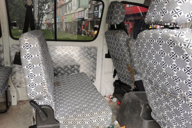 Used Jinbei Hiace King 2021 2.0L City Transport King Series Express Model Standard Top 6-Seater 1TZS Left Rear Seat