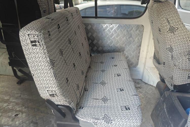 Used Jinbei Hiace King 2021 2.0L City Transport King Series Express Model Standard Top 6-Seater 1TZS Left Rear Seat
