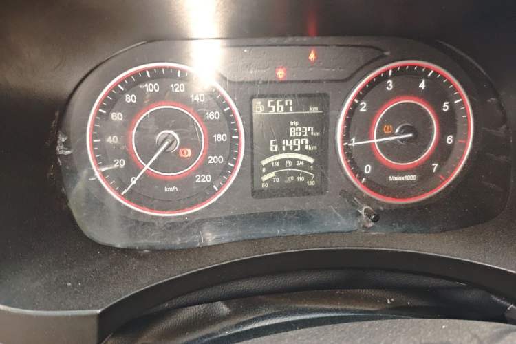 Used Jinbei Hiace King 2021 2.0L City Transport King Series Express Model Standard Top 6-Seater 1TZS Odometer Close Up