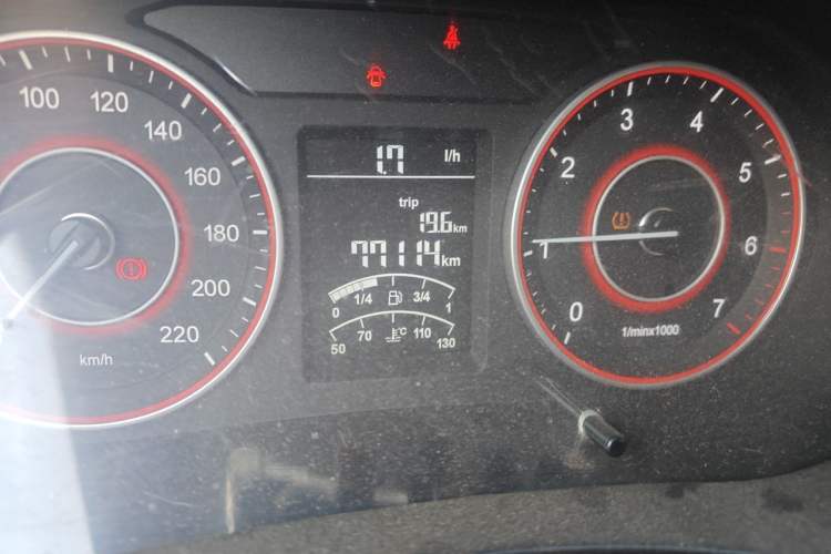 Used Jinbei Hiace King 2021 2.0L City Transport King Series Express Model Standard Top 6-Seater 1TZS Odometer Close Up