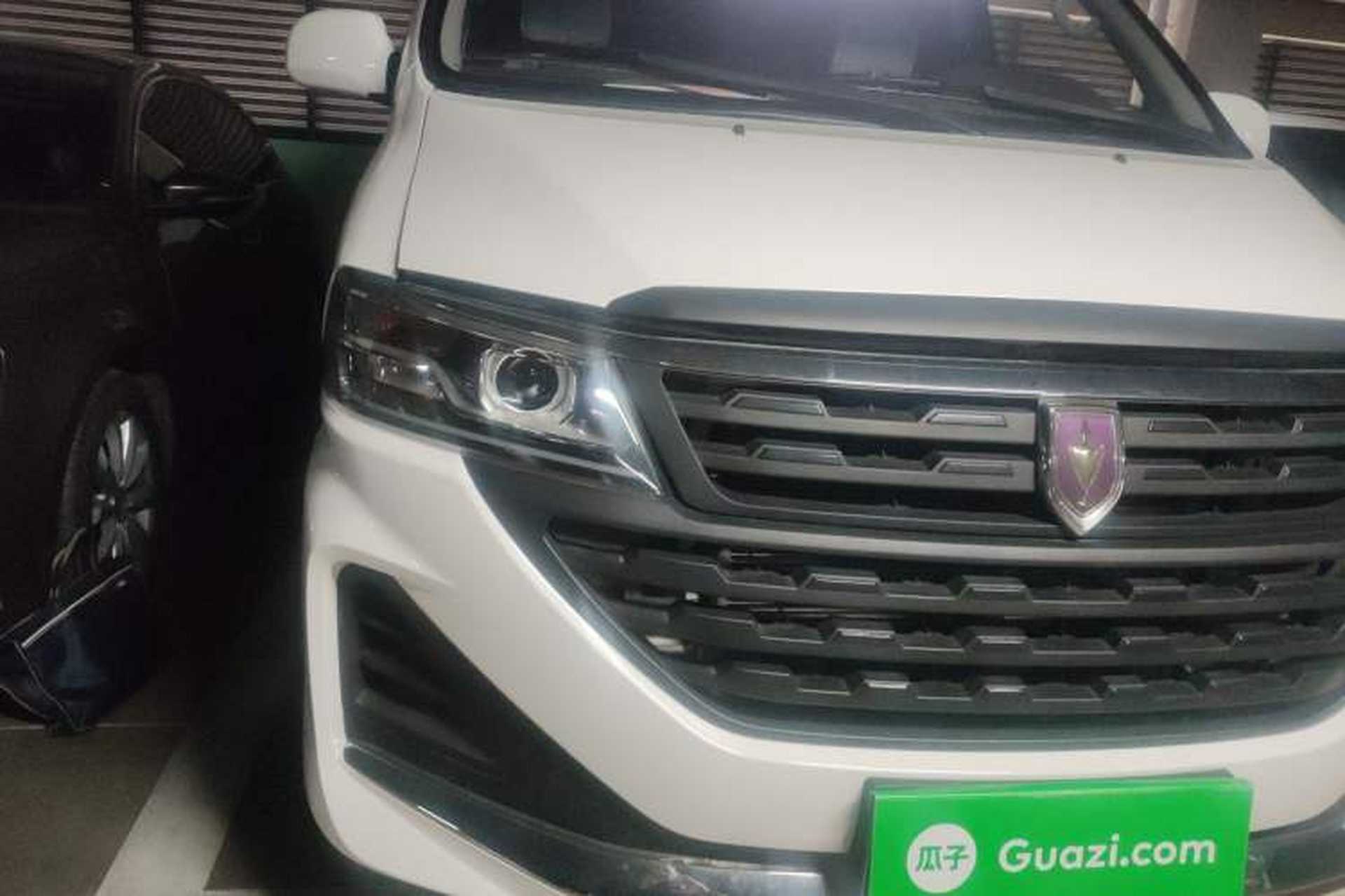 Used Jinbei Hiace King 2021 2.0L City Transport King Series Express Model Standard Top 6-Seater 1TZS Right Front Headlight