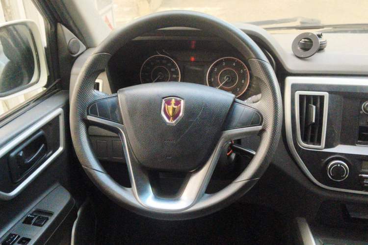 Used Jinbei Hiace King 2021 2.0L City Transport King Series Express Model Standard Top 6-Seater 1TZS Steering Wheel
