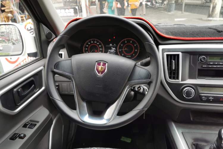 Used Jinbei Hiace King 2021 2.0L City Transport King Series Express Model Standard Top 6-Seater 1TZS Steering Wheel