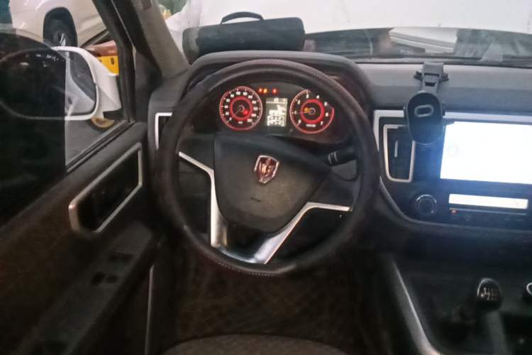 Used Jinbei Hiace King 2021 2.0L City Transport King Series Express Model Standard Top 6-Seater 1TZS Steering Wheel