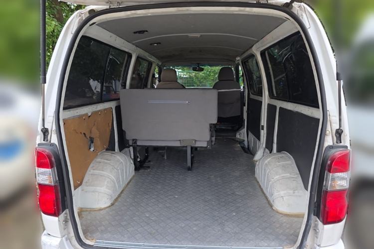 Used Jinbei Hiace King 2021 2.0L City Transport King Series Express Model Standard Top 6-Seater 1TZS Trunk