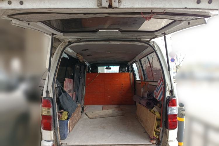Used Jinbei Hiace King 2021 2.0L City Transport King Series Express Model Standard Top 6-Seater 1TZS Trunk