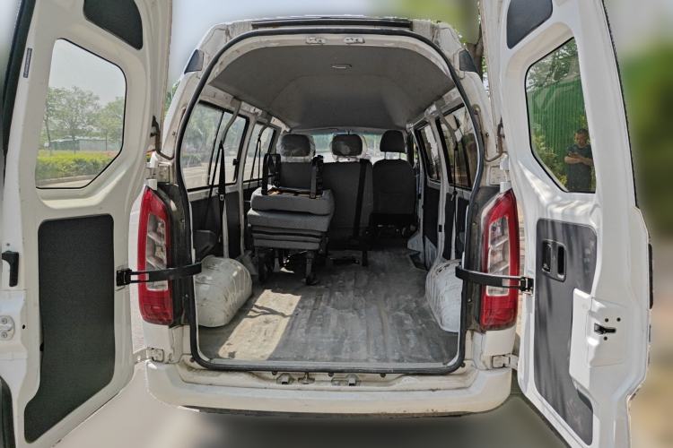 Used Jinbei Hiace King 2021 2.0L City Transport King Series Comfortable High-Roof 6-Seater 1TZS Trunk