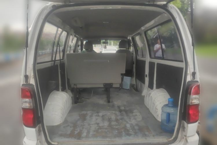 Used Jinbei Hiace King 2021 2.0L City Transport King Series Express Model Standard Top 6-Seater 1TZS Trunk