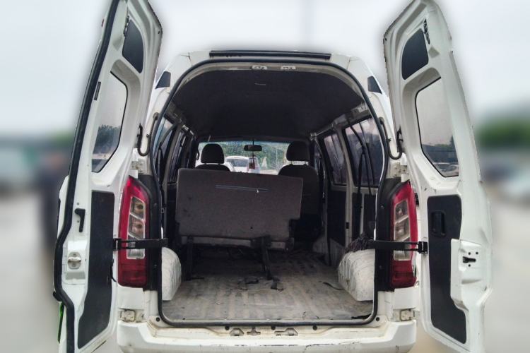 Used Jinbei Hiace King 2021 2.0L City Transport King Series Comfortable High-Roof 6-Seater 1TZS Trunk