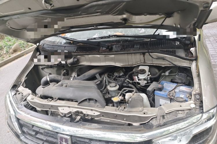 Used Jinbei Hiace King 2021 2.0L City Transport King Series Express Model Standard Top 6-Seater 1TZS Engine Bay