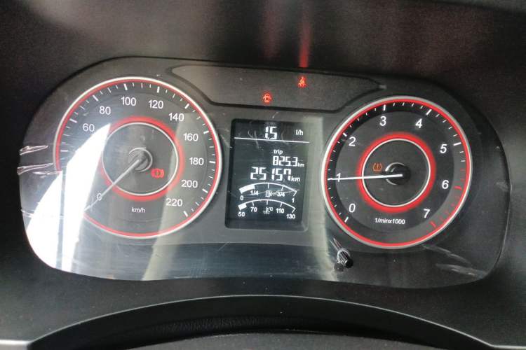 Used Jinbei Hiace King 2021 2.0L Business King Series ZhiXiang High-Roof 7-Seater 1TZS Instrument Cluster