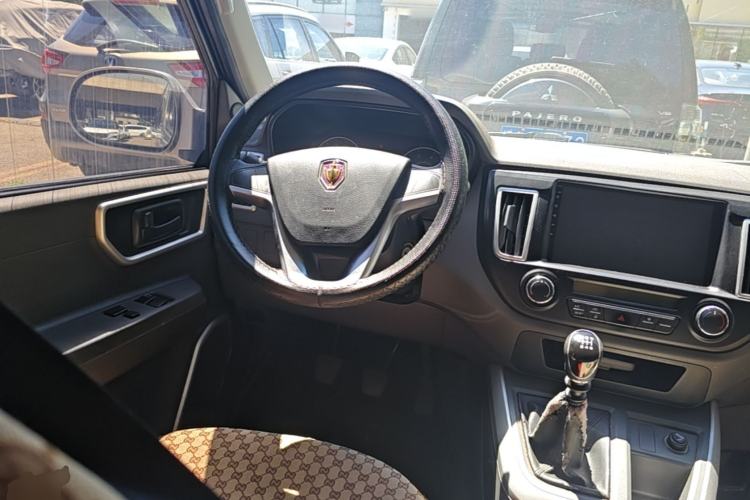 Used Jinbei Hiace King 2021 2.0L City Transport King Series Comfortable High-Roof 6-Seater 1TZS Steering Wheel