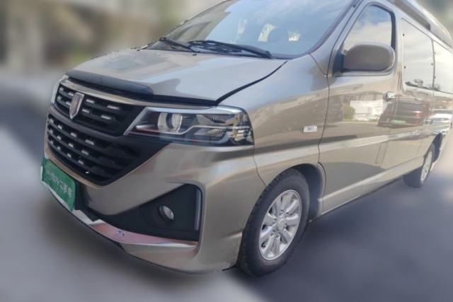 Ojetý Jinbei Hiace King Golden Cup Hiace King 2.0 7-seater, High Roof, Manual, Gasoline