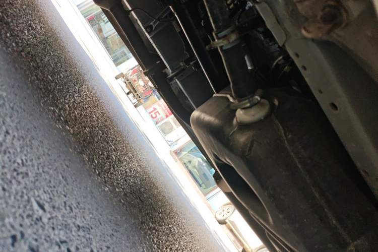 Used Jinbei Hiace King  Chassis Front Left
