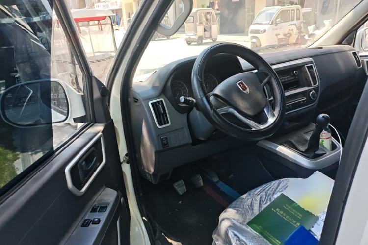 Used Jinbei Hiace King  Driver Seat