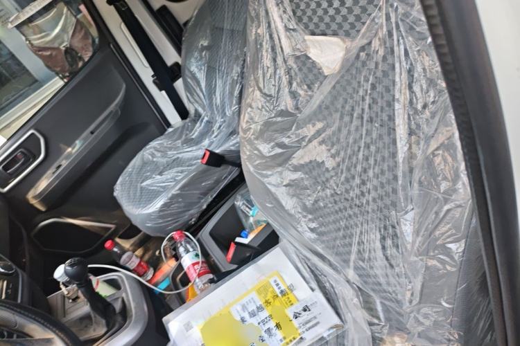 Used Jinbei Hiace King  Left Front Seat
